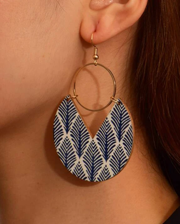 Geometric Leaf Pattern Earrings