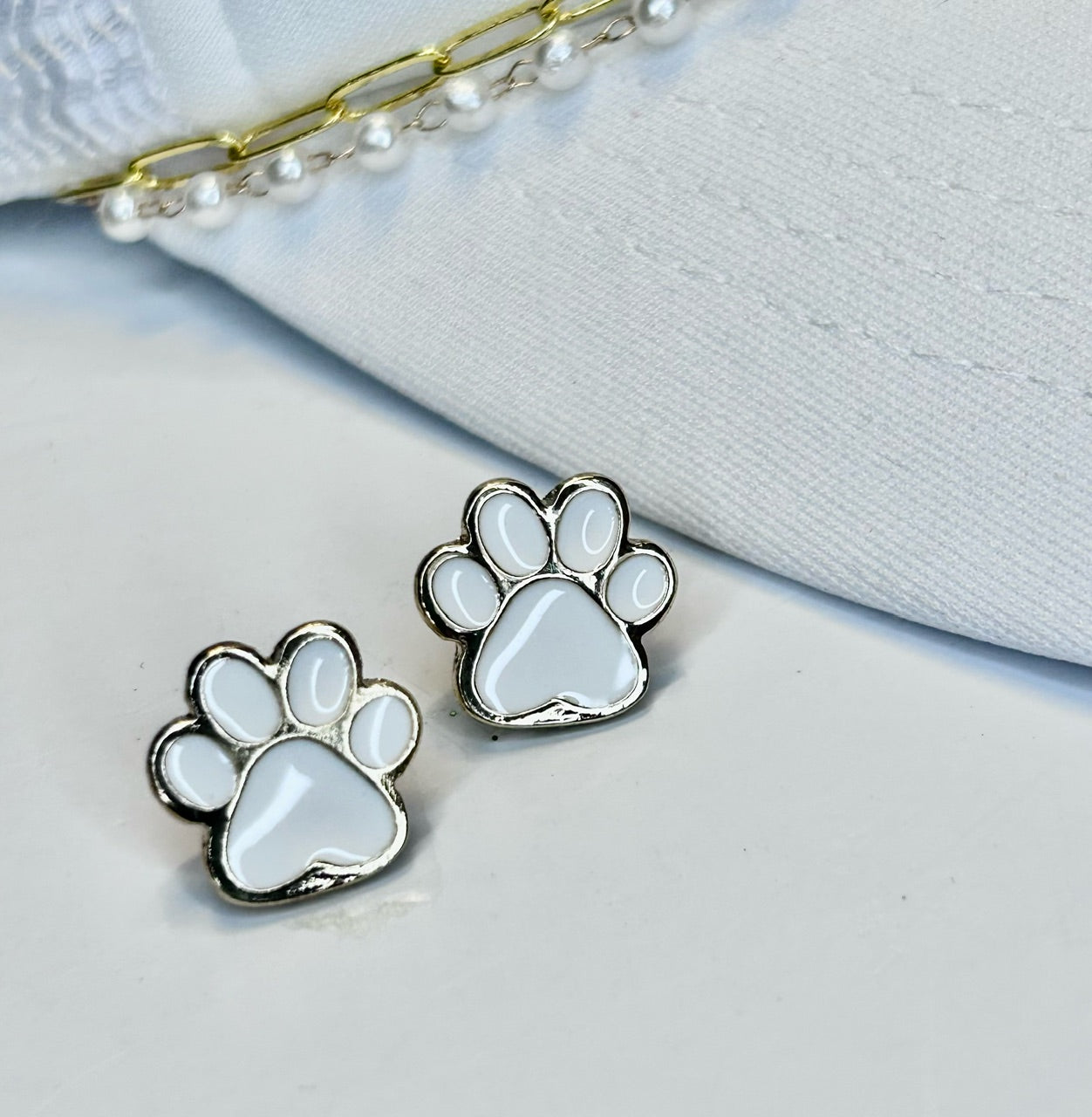 Metal Paw Studs