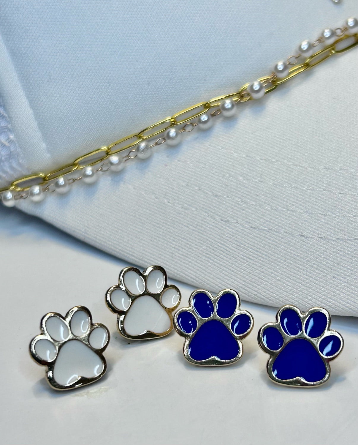 Metal Paw Studs