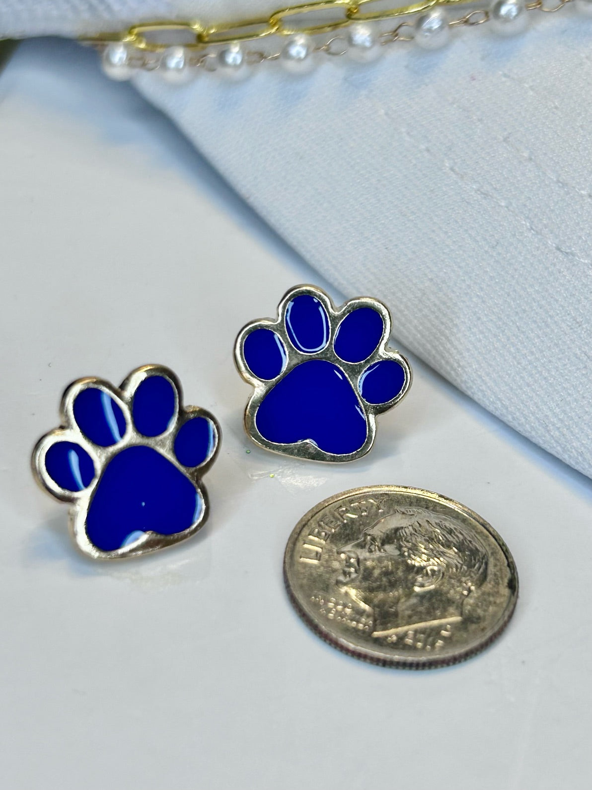 Metal Paw Studs